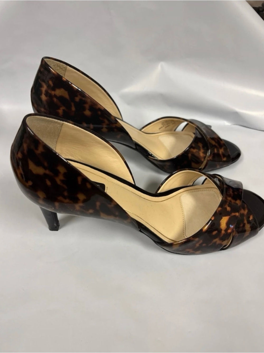 NWOT ~Alex Marie Tortoise Heels ~ ~Size 9 - Picture 3 of 5